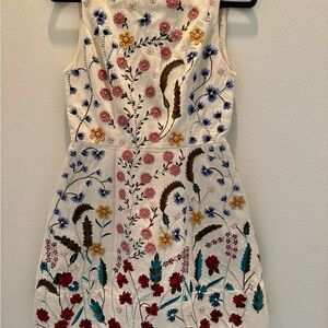 Alice + Olivia Embroidered Floral Sleeveless Dress - Multicolor on Cream